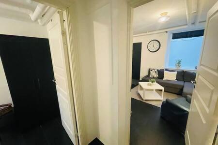 2 Bedroom Flat In Heart Of Vesterbro Copenhagen Exterior photo